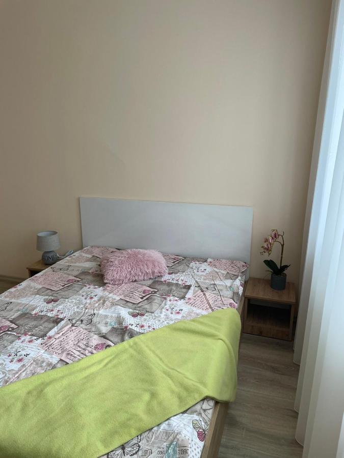 רבדה Private Apartments In Apolon מראה חיצוני תמונה