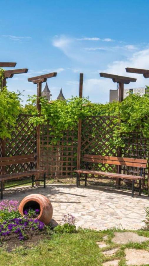 רבדה Private Apartments In Apolon מראה חיצוני תמונה