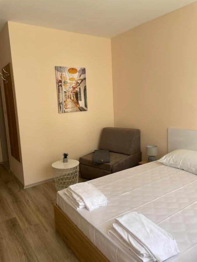 רבדה Private Apartments In Apolon מראה חיצוני תמונה