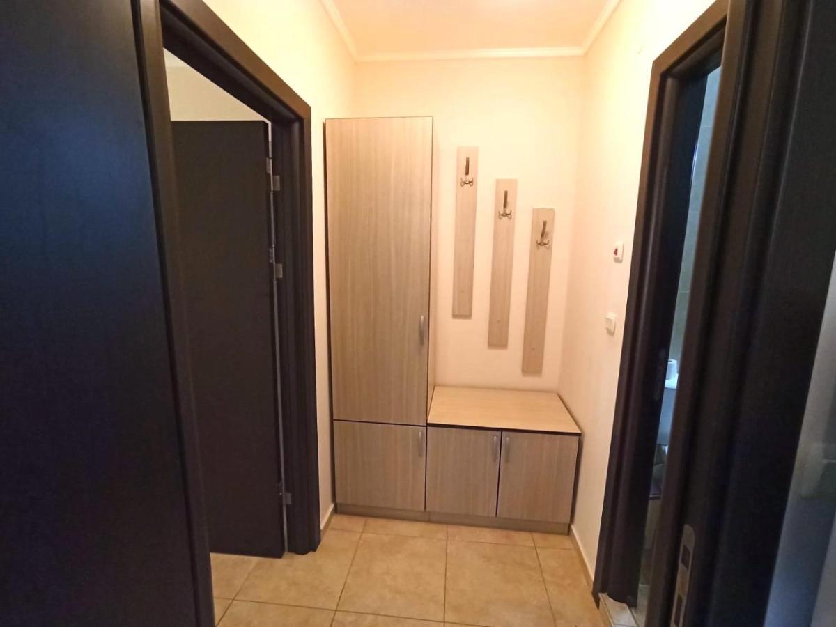 רבדה Private Apartments In Apolon מראה חיצוני תמונה