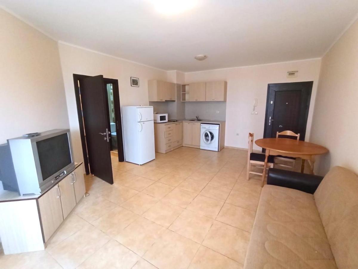 רבדה Private Apartments In Apolon מראה חיצוני תמונה