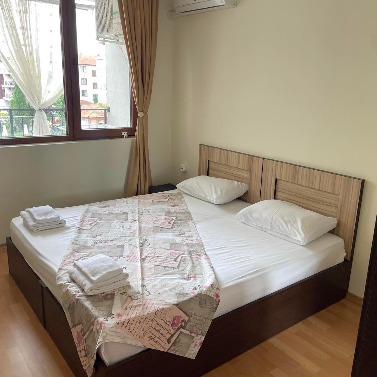 רבדה Private Apartments In Apolon מראה חיצוני תמונה