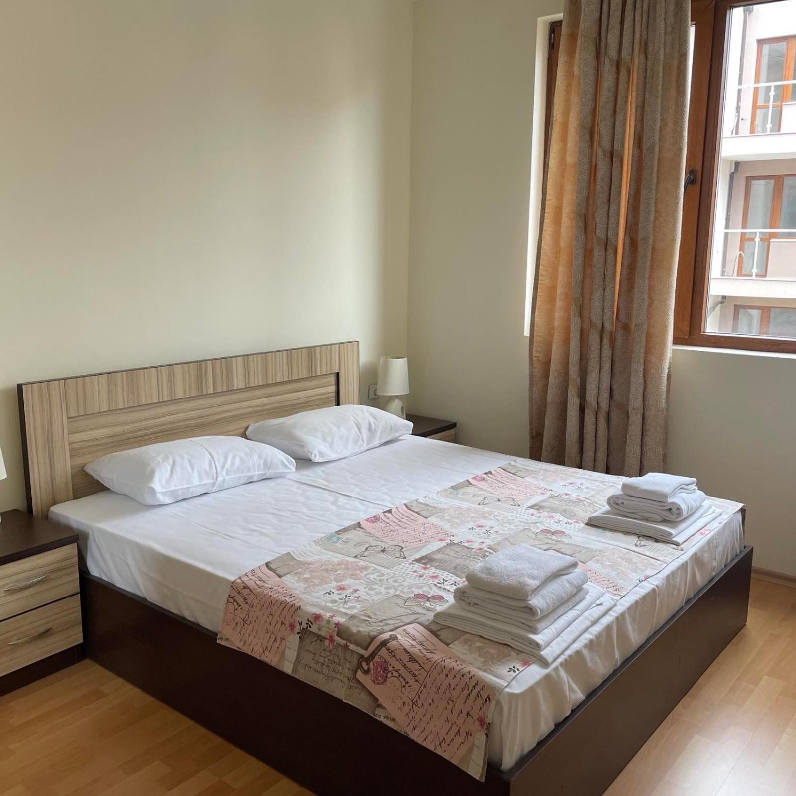 רבדה Private Apartments In Apolon מראה חיצוני תמונה