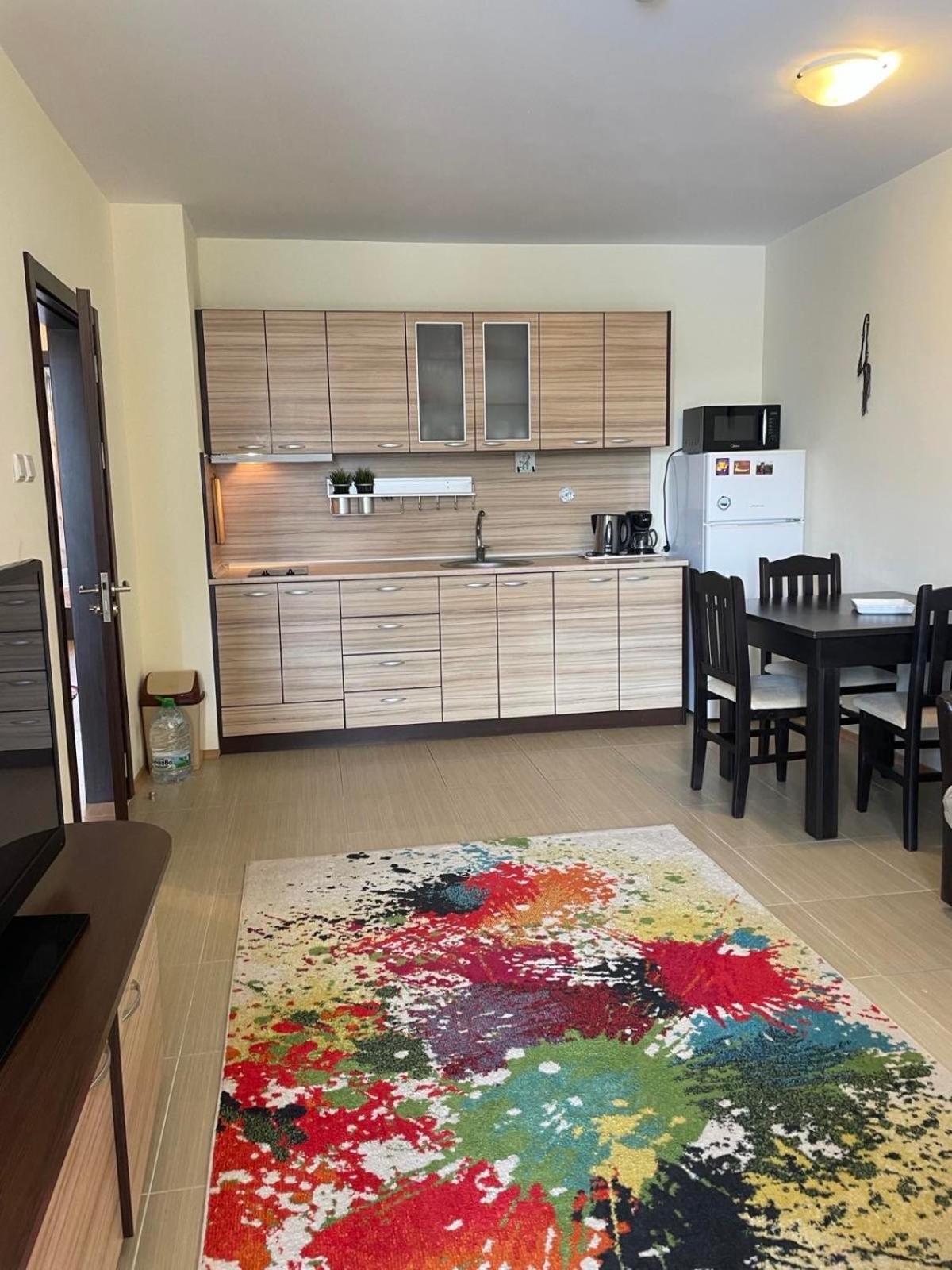 רבדה Private Apartments In Apolon מראה חיצוני תמונה