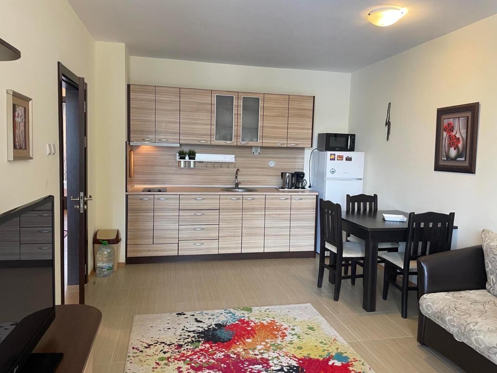 רבדה Private Apartments In Apolon מראה חיצוני תמונה
