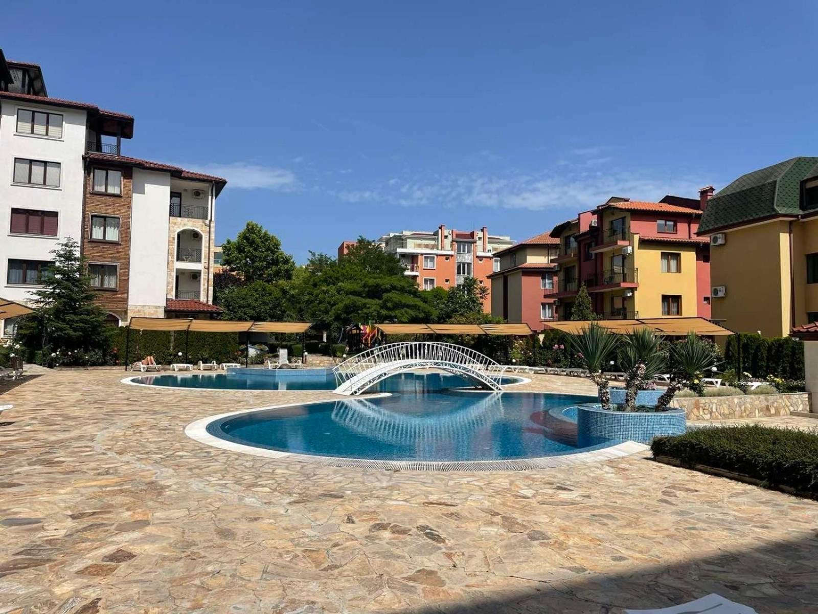 רבדה Private Apartments In Apolon מראה חיצוני תמונה