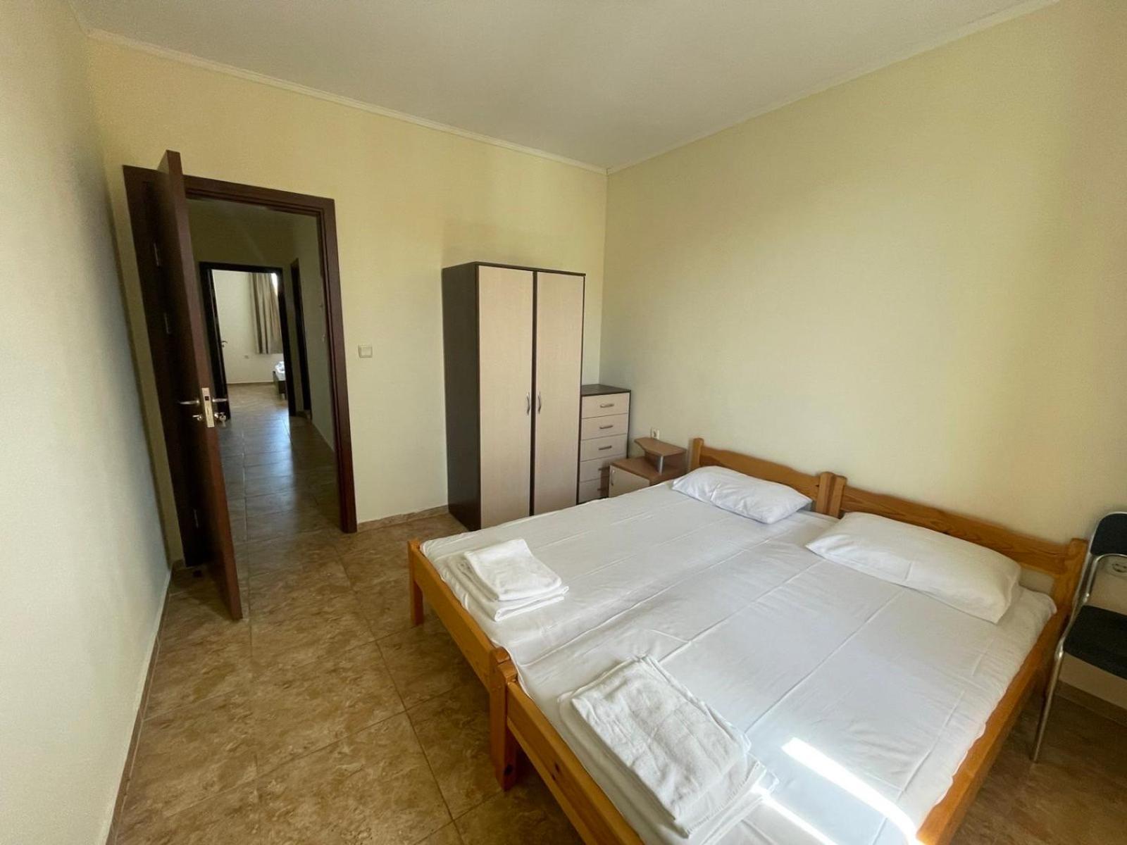 רבדה Private Apartments In Apolon מראה חיצוני תמונה